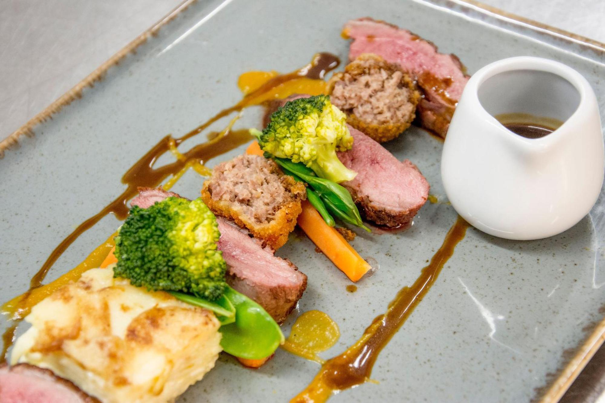 The Knowes Hotel & Restaurant Macduff Dış mekan fotoğraf